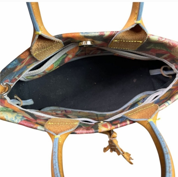 Dooney & Bourke Candy Print Small Vintage Unique Handbag - Picture 8 of 8